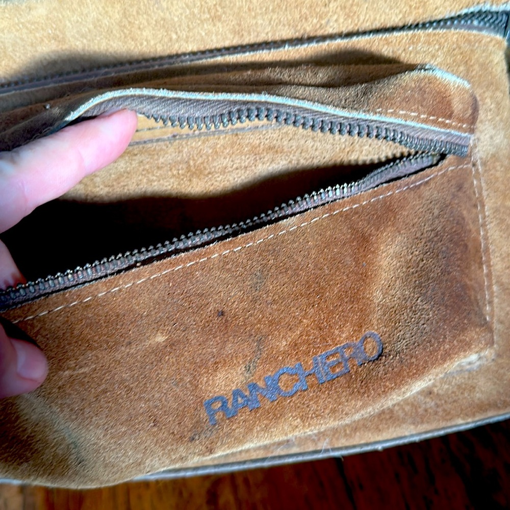 70s Vintage Ranchero Camera Bag - Picture 2 of 6